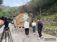 “小院喊你来串门，进门就是一家
