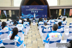 2022中国（海南）国际新能源汽车拉力赛车手驰骋